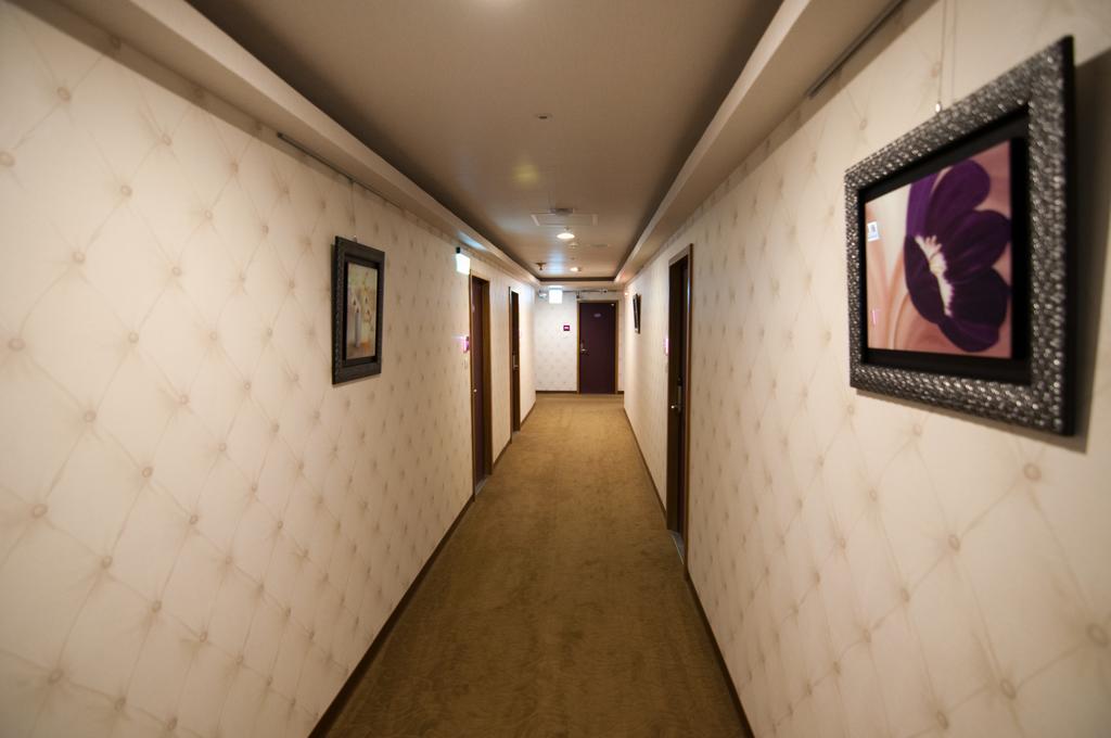 泊居旅店 Oursinn Hotel Taipei Exterior photo