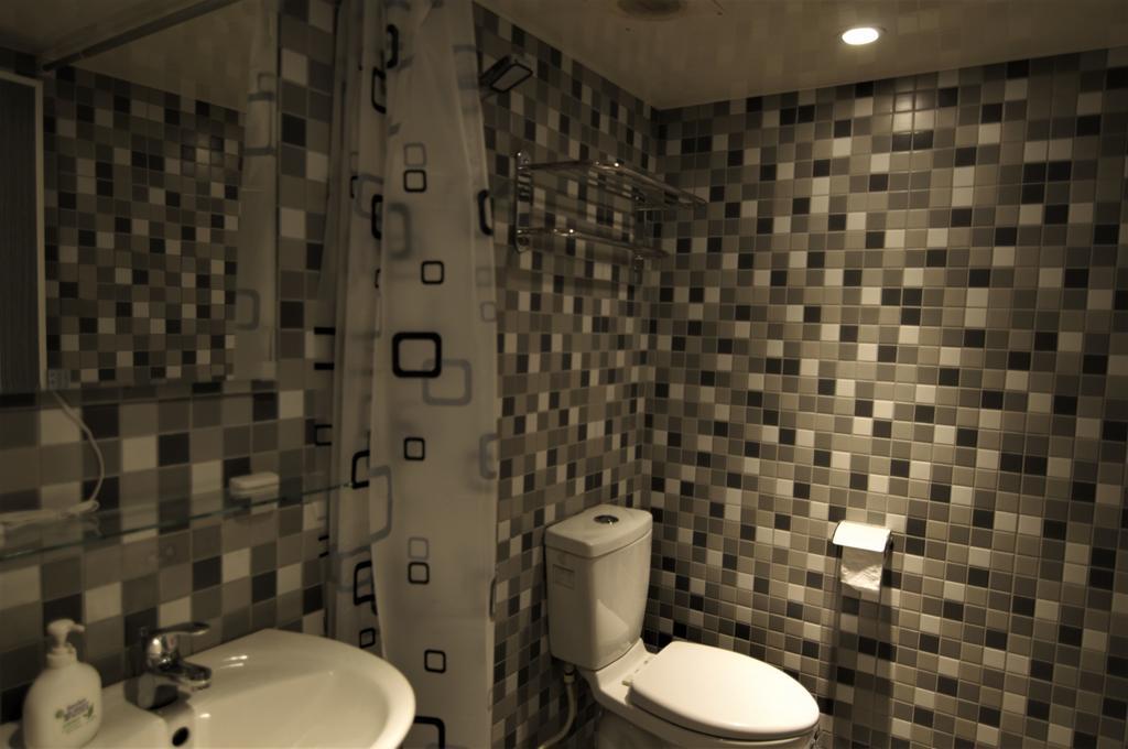 泊居旅店 Oursinn Hotel Taipei Exterior photo