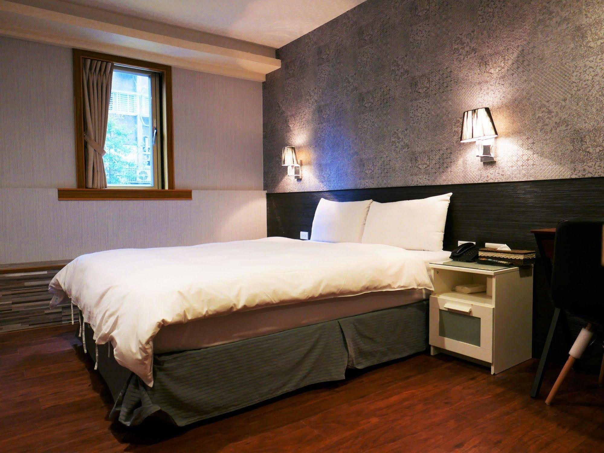 泊居旅店 Oursinn Hotel Taipei Exterior photo